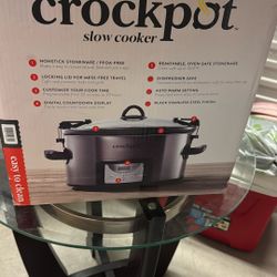 Slow Cooker. New 