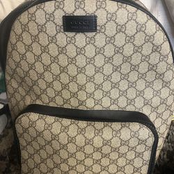 Gucci GG Supreme Monogram Backpack