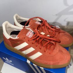 ADIDAS WOMENS HANDBALL SPEZIAL SIZE 7 