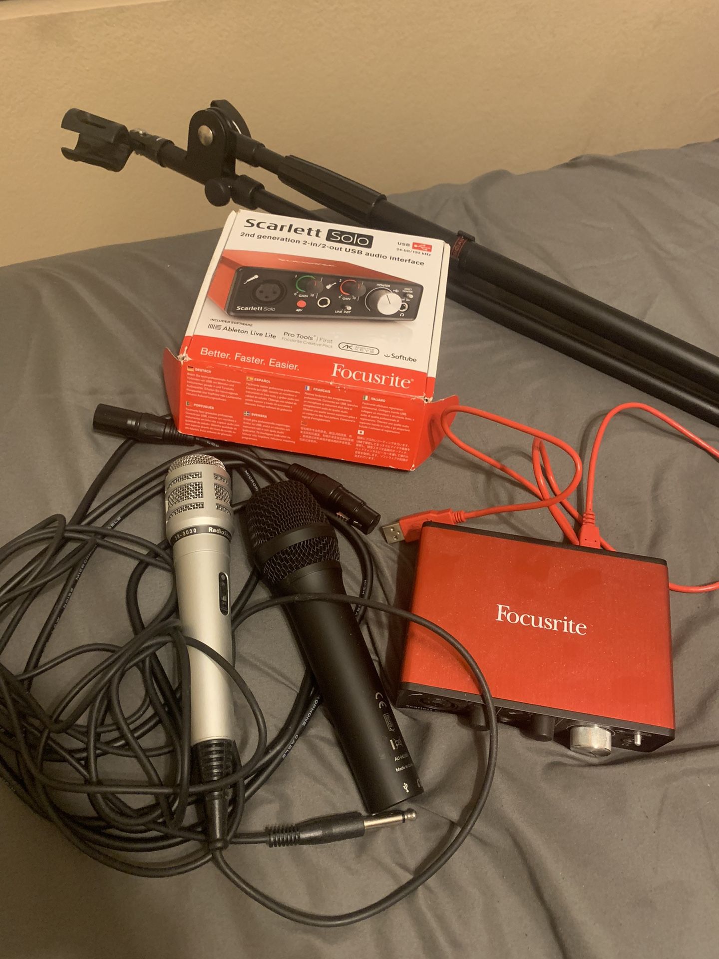 Microphone Set Up