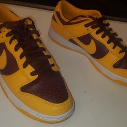 Mens Shoes ($30 each, or ,$100 for all)