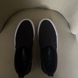 Women Puma Shoes Size 7