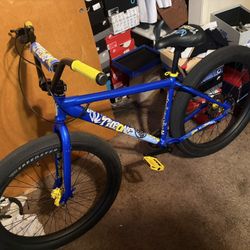 Throne 29er BMX