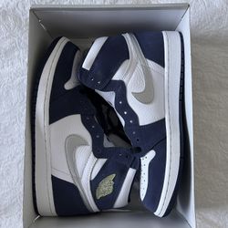 Jordan 1 Midnight Navy 