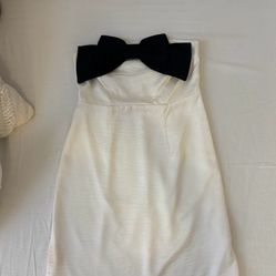 Black And White Elegant Women’s Mini Hoco Dress 