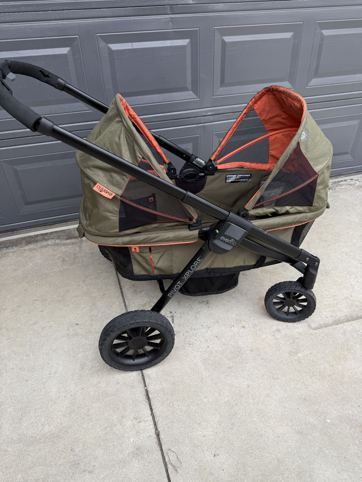 Evenflo Stroller Wagon