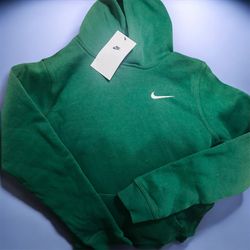 Nike Green Hoodie Size: Boys Large(New with Tags)