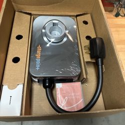 ChargePoint 240V EV Charger with NEMA 6-50 Plug and J1772 Charging Connector 
