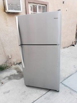 Whirlpool Refrigerator Stainless Steel 21cu Ft 33x31x66🚨👍3 MONTHS WARRANTY