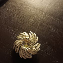 Starburst Brooch Vintage