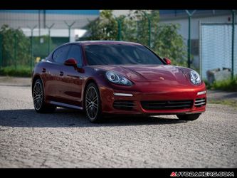 2014 Porsche Panamera 4S