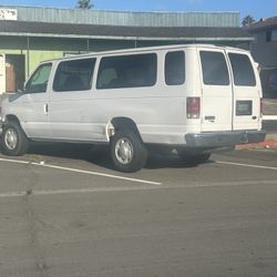 Ford F350 Año 2007.. Título Limpio Millas 190.321. Lista Para Trabajo $4650.   O Mejor Oferta 