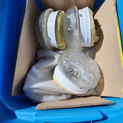 CEILING.   LIGHTS.  FIXTURE