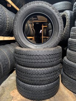 LT275/65R20 Bridgestone $450