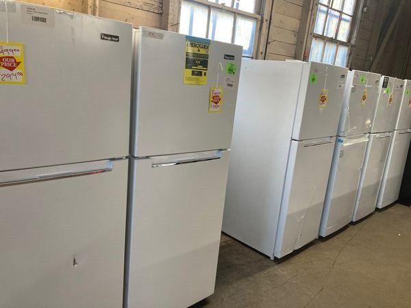 Magic Chef refrigerators HMDR 100WE