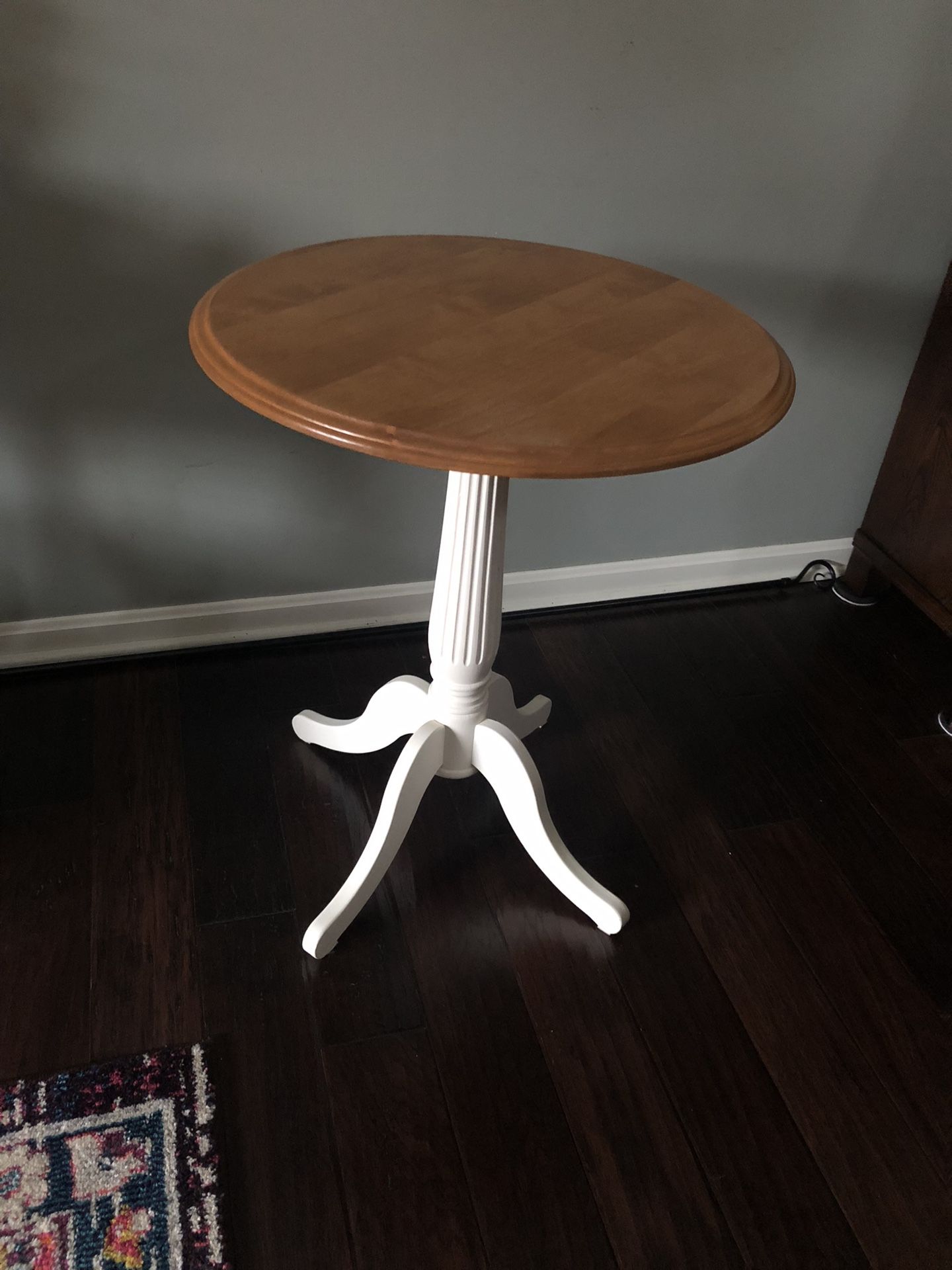 Small Round Kitchen Table