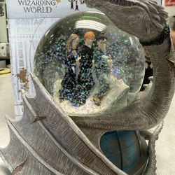 Harry Potter Dragon Globe 