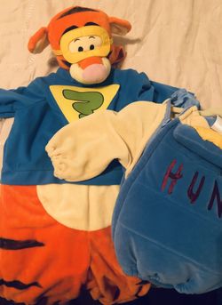 Disney’s Tigger and honeypot costume