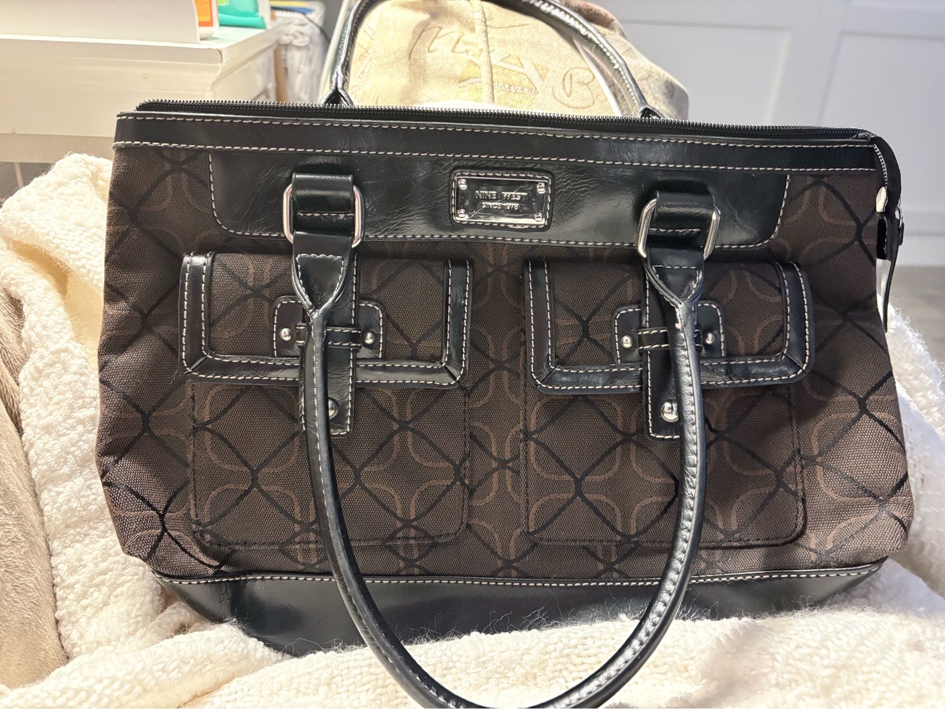 Black Nine West Pocket Book