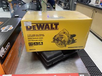 Brand New Sealed Dewalt 7-1/4” Lightweight Circular Saw 
