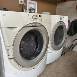 Washer And Dryer Set