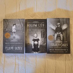 Miss Peregrines books by Ransom Riggs