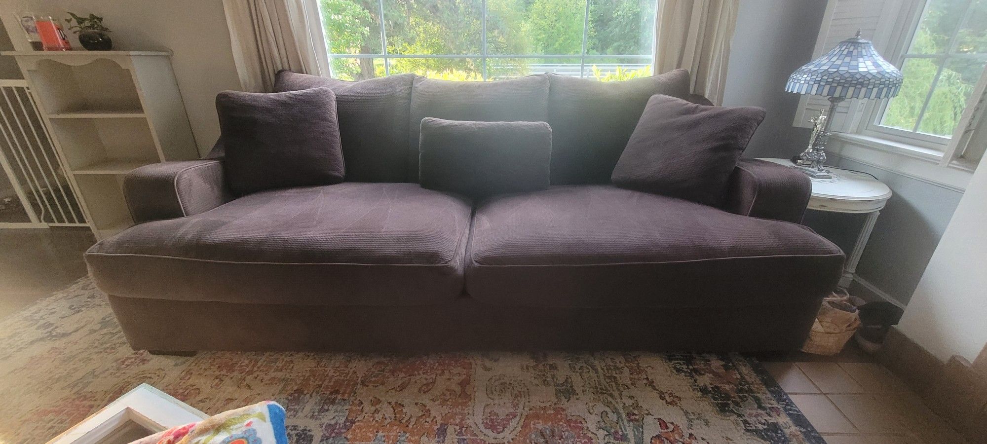 Couch And Chase