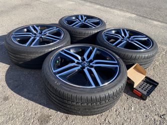 Honda Acoord Sport Wheels 235/40/19”