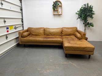 Article Sven Sectional Sofa