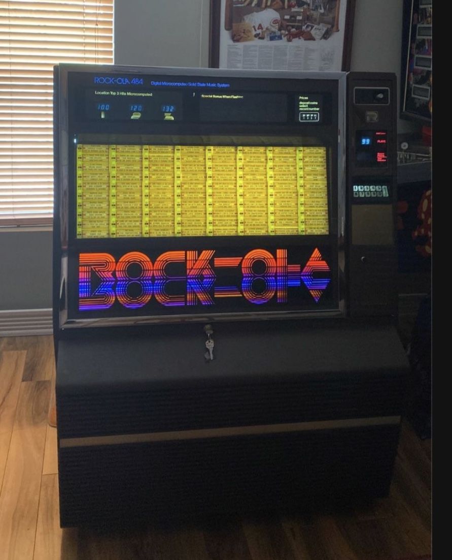 Rock-Ola Juke Box