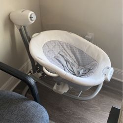 Graco Soothe And Sway Swing 