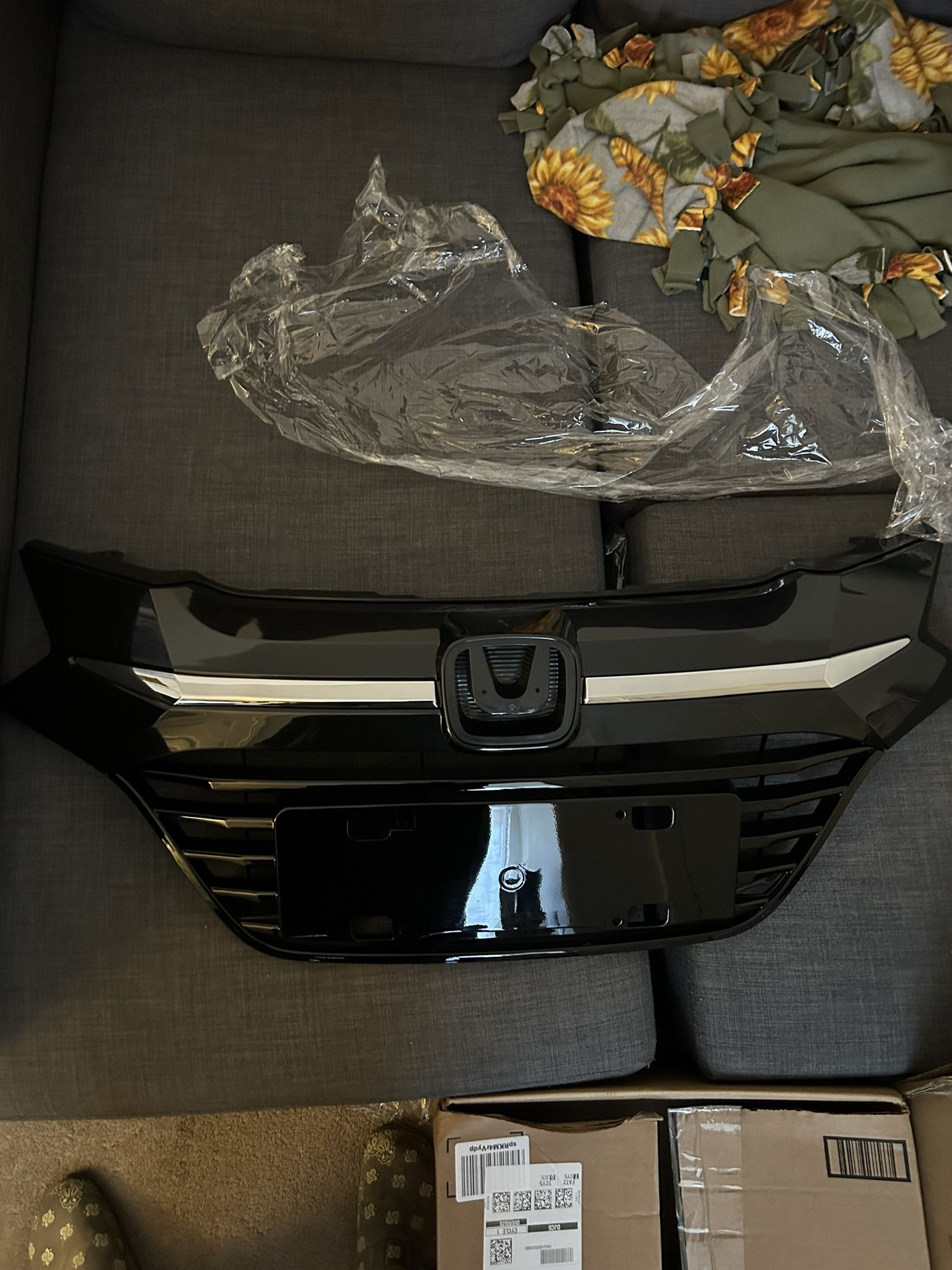 2016-2022 Honda HR-V front grille