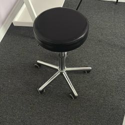 Adjustable Stool 