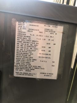 Air conditioner condenser