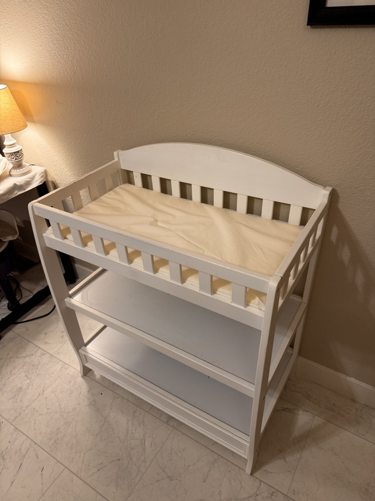 Children Changing Table With Pad