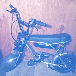 Schwinn hurricane electric bike