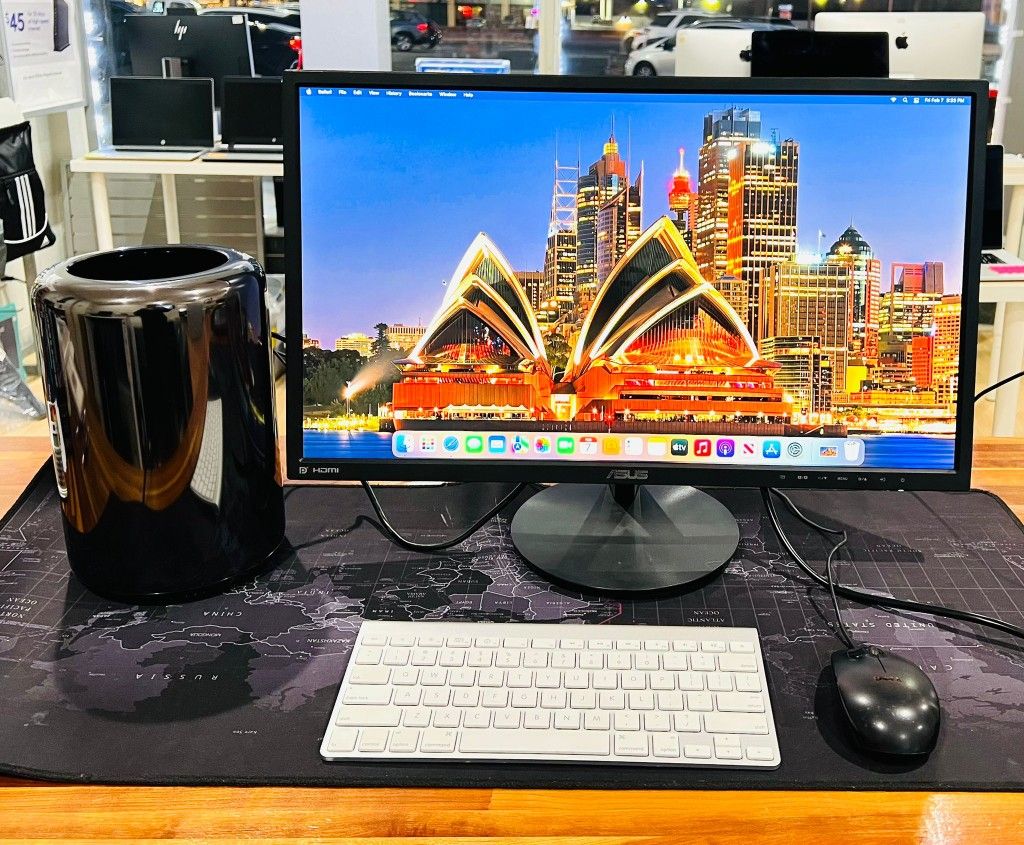 Mac Pro 2013 12core 64GB 1TB Apple Mac Pro 2013 12CORE XEON 64GB