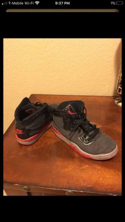Boys Jordan’s size 13c