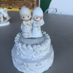 Precious Moments Cake Topper The Lord Bless & Keep You Music "Wedding March"