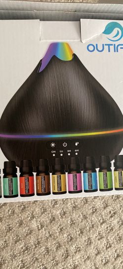 Aromatherapy Oils And Diffuser