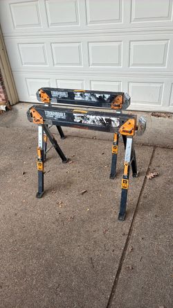 Toughbuilt sawhorses/jobsite table