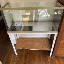 Reptile Tank/ Fish Tank W/Stand 29 Gal. 