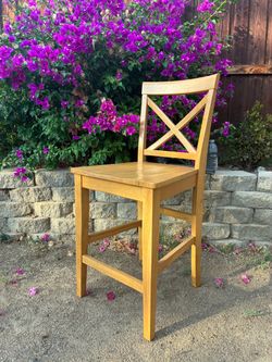 High chairs(dimensions in description)