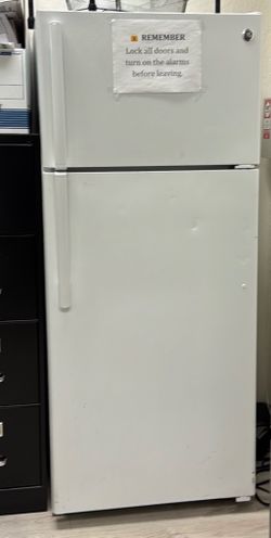 GE refrigerator