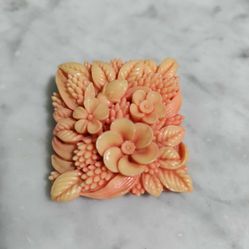 Vintage Flower Carving Plastic Pin