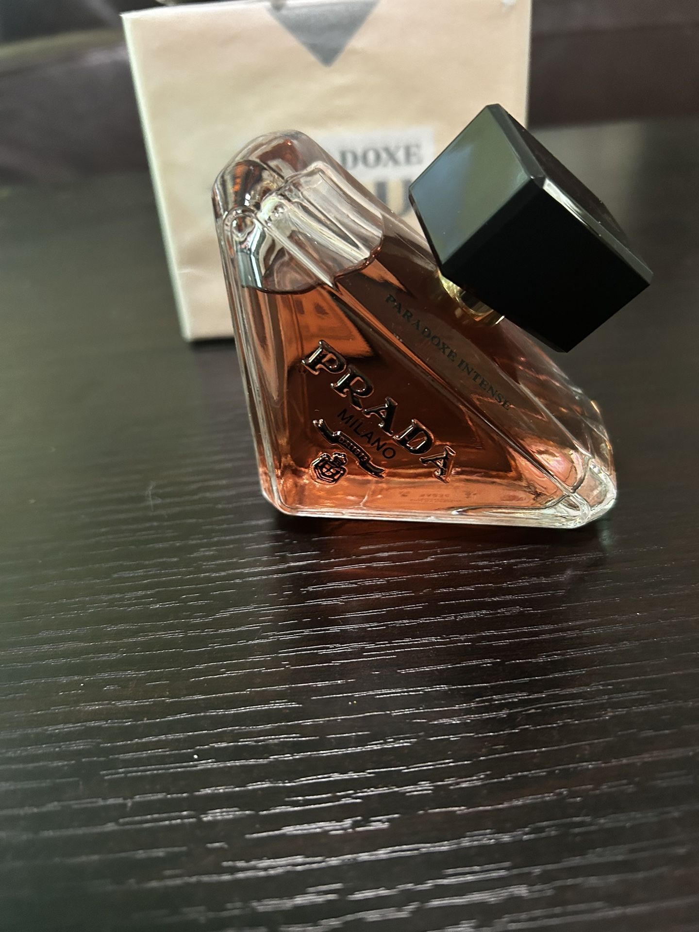 Prada Paradoxe