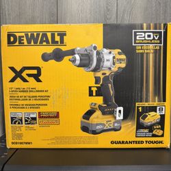 Dewalt DCD1007 Hammer Drill Kit