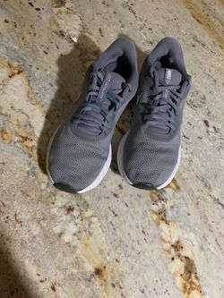 Nike Revolution 5 men's running shoes