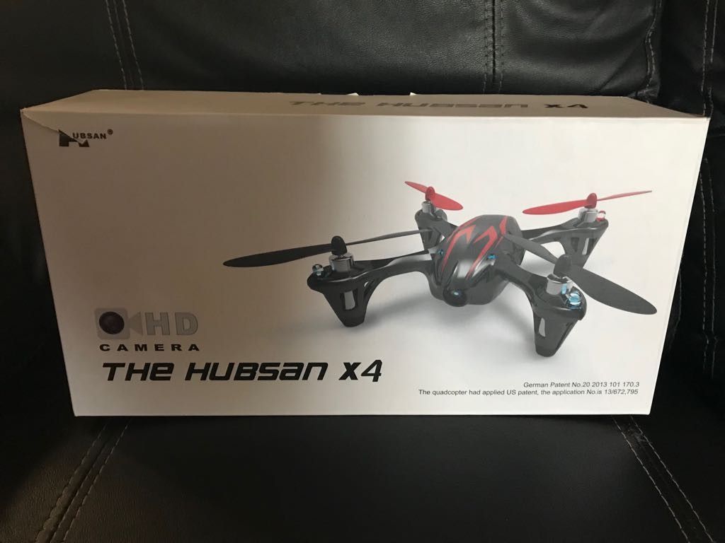LIKE NEW HUBSAN X4 drone 4 channel HD camera