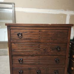  4 drawer Antique Dresser